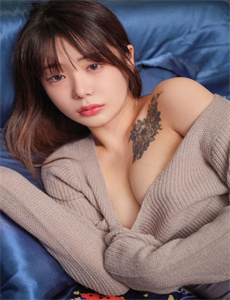 开会也一直放里面/凰香奈芽