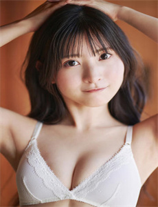 由爱可奈 下载,香蕉久久丫精品忘忧草产品