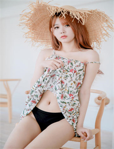 漂亮的保姆3中文完整高清/明日帝国国语